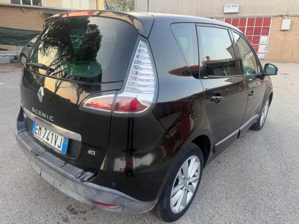 Renault Scenic E-Tech Electric XMod 1.5 dCi 110CV EDC Bose (20)