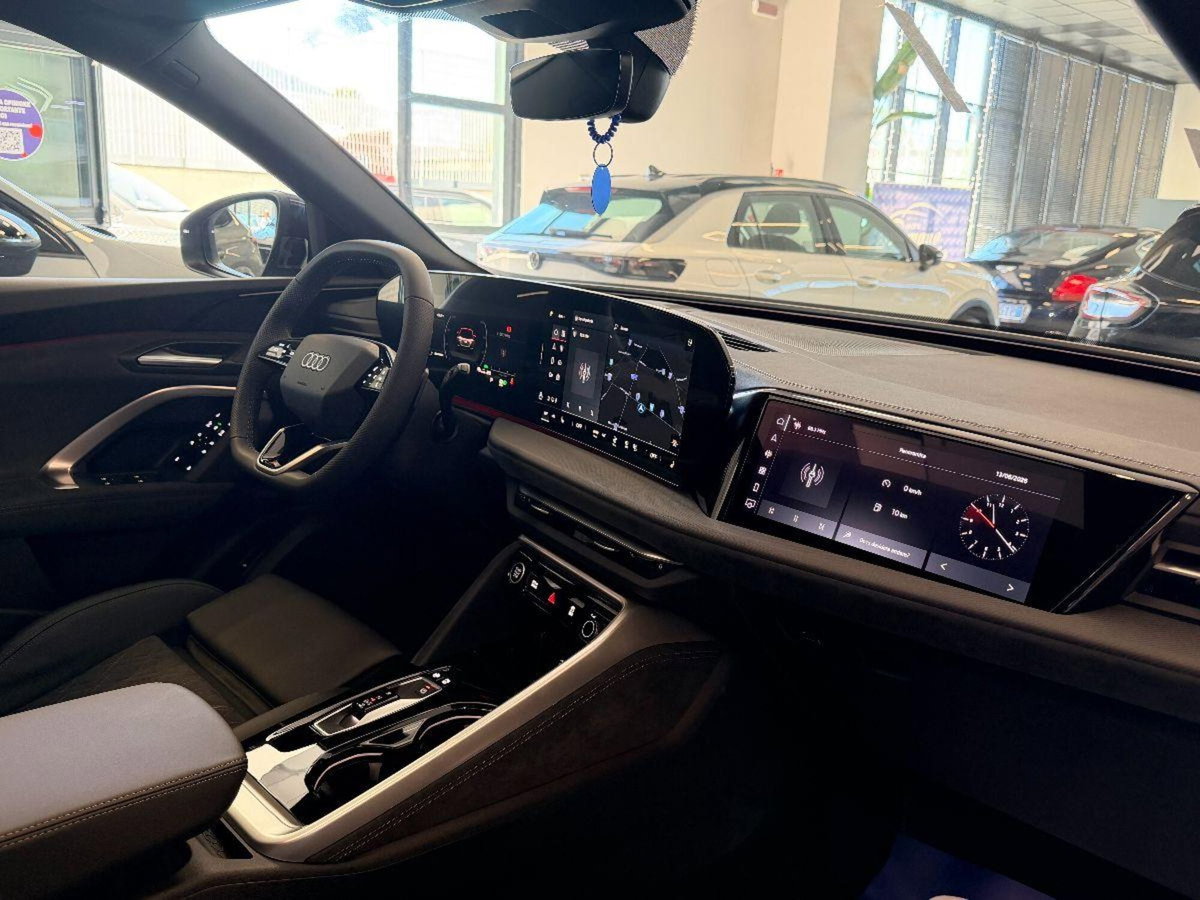 Audi Q5 Sportback Sportback 40 2.0 tdi mhev 12V quattro s-tronic (13)