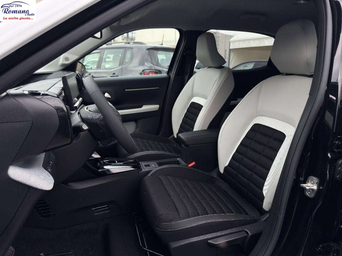 Citroen C3 Aircross 1.2 hybrid Max 145cv edcs6 (14)