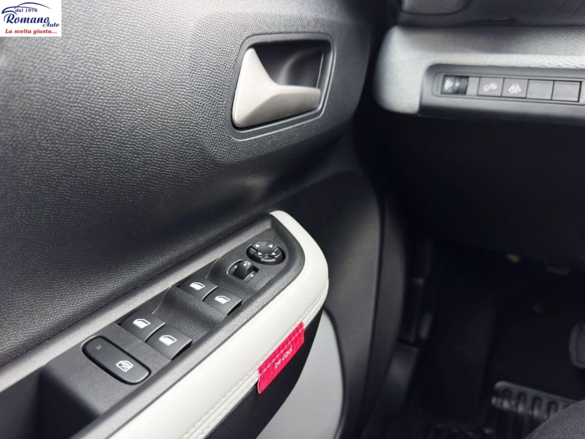 Citroen C3 Aircross 1.2 hybrid Max 145cv edcs6 (16)