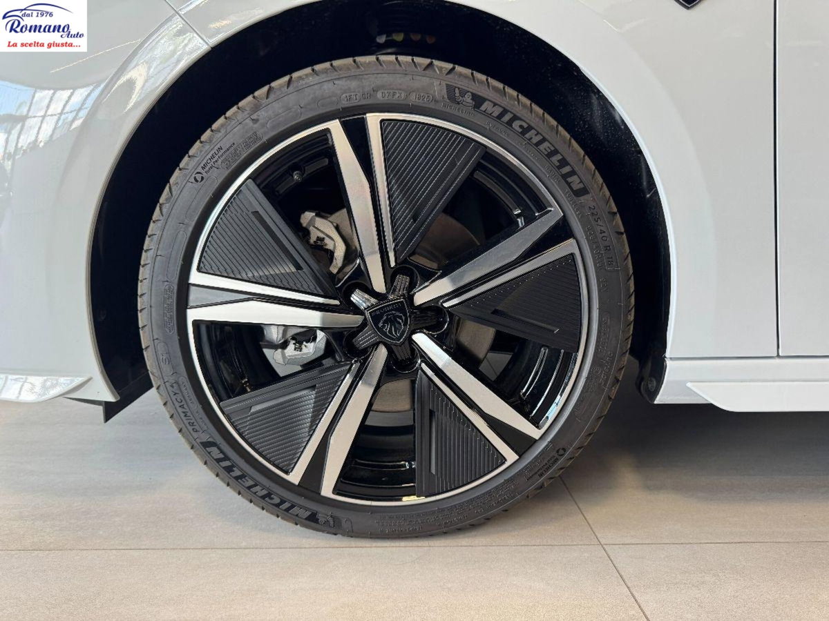 Peugeot 308 1.5 bluehdi GT s&s 130cv eat8 (7)