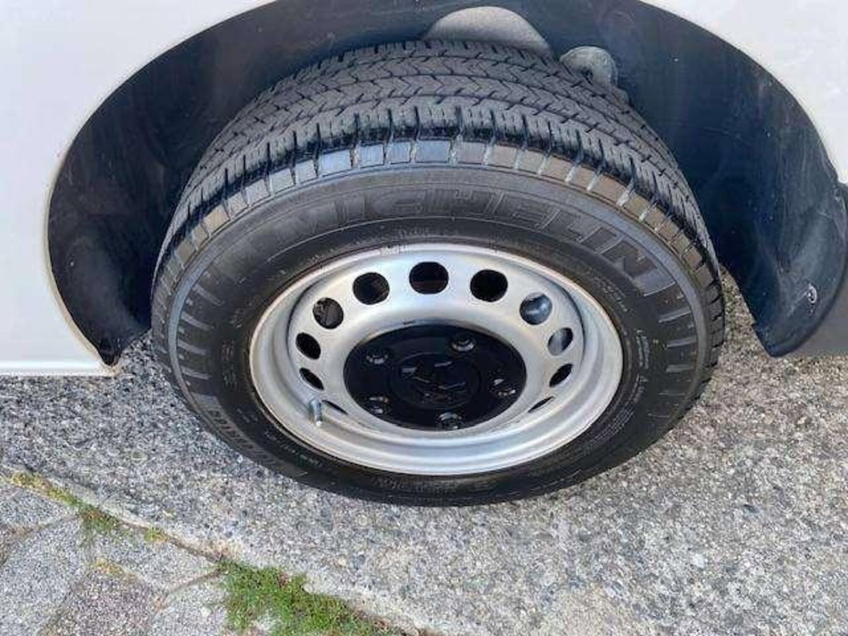 Peugeot Expert Furgone 2.0 HDi PC Comfort Furgone (15)