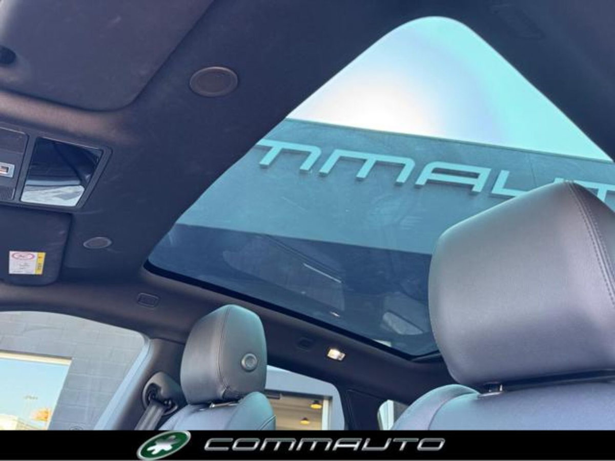 Land Rover Range Rover Evoque 2.0D I4 163 CV AWD Auto SE (18)