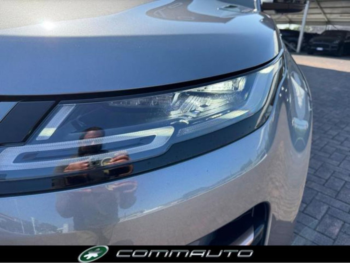 Land Rover Range Rover Evoque 2.0D I4 163 CV AWD Auto SE (6)