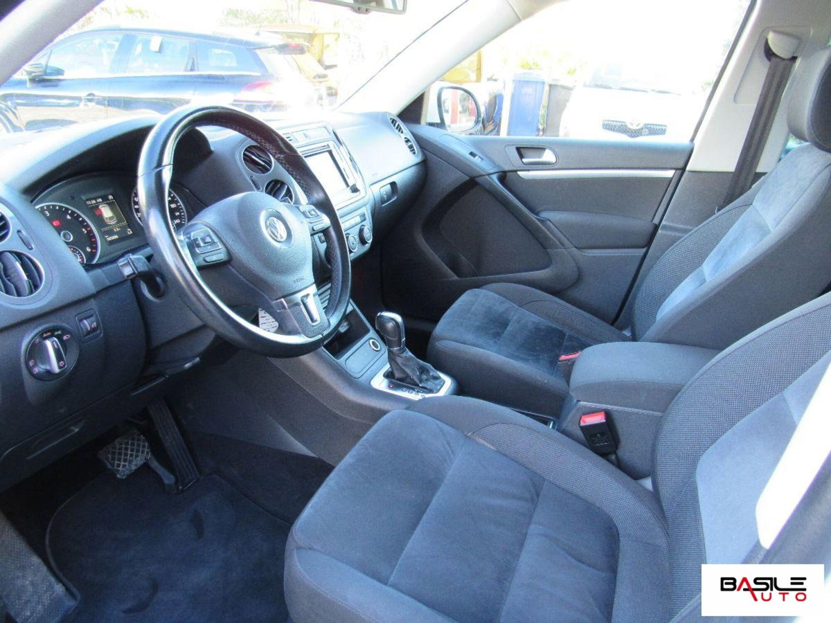 Volkswagen Tiguan 2.0 TDI 150 CV 4MOTION DSG CityScape BlueMotion Tech. (9)