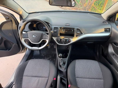 Kia Picanto 1.0 12V 3 porte Fashion (9)