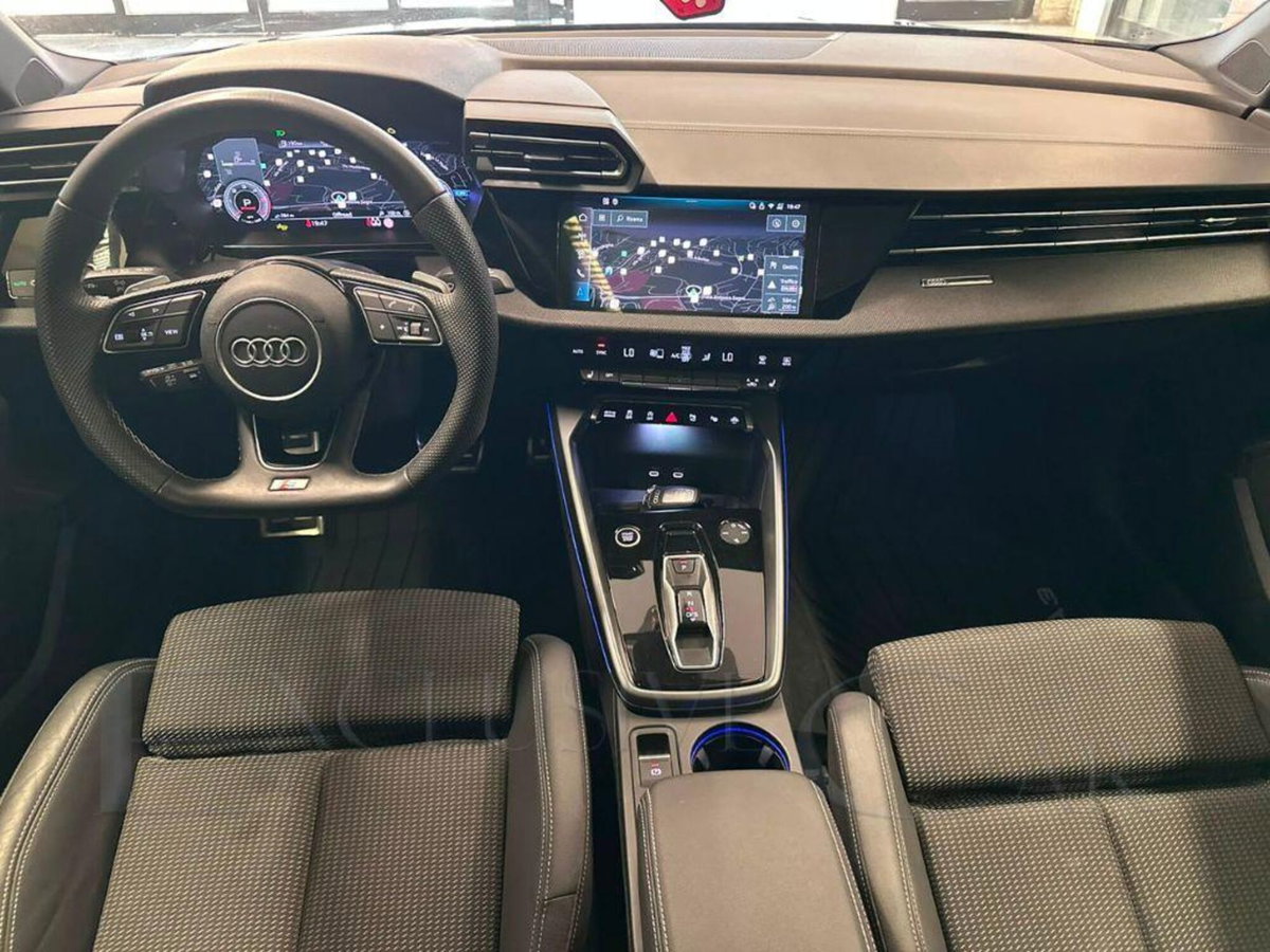Audi A3 Sportback 35 TDI S tronic Business (7)