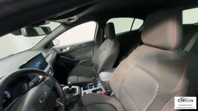 Ford Focus 1.0 EcoBoost 125 CV Start&Stop ST Line (11)