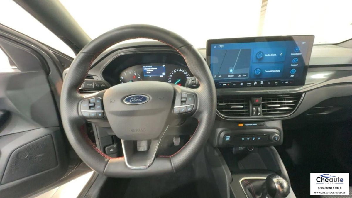 Ford Focus 1.0 EcoBoost 125 CV Start&Stop ST Line (13)