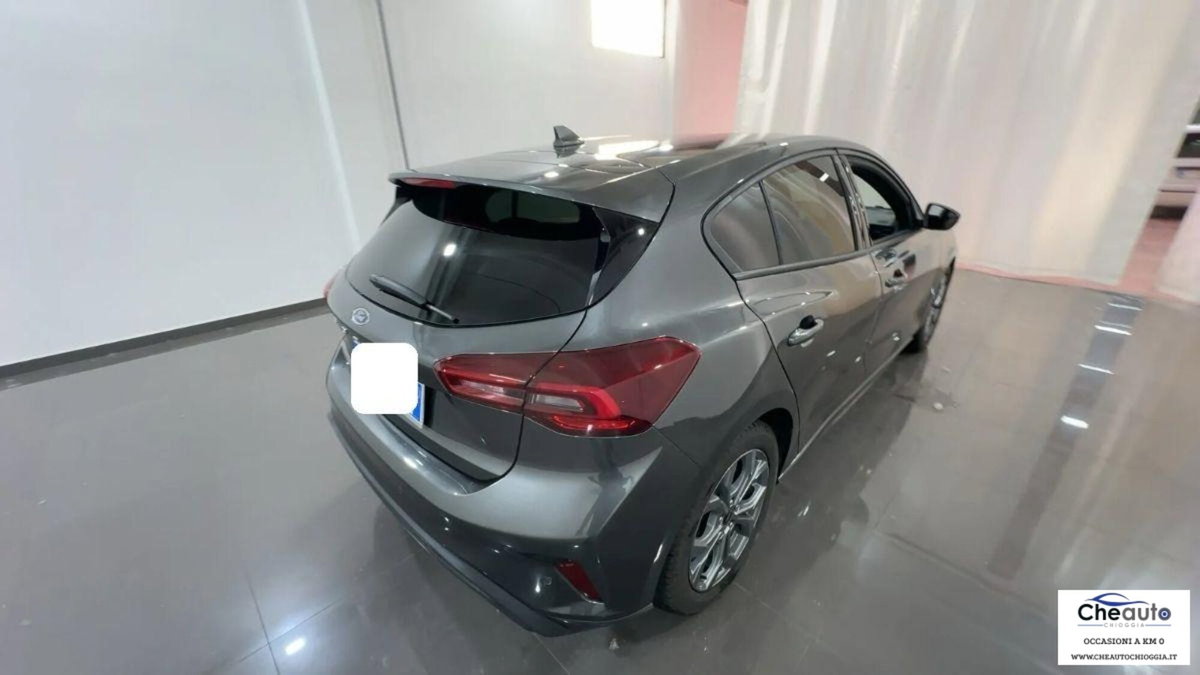 Ford Focus 1.0 EcoBoost 125 CV Start&Stop ST Line (4)