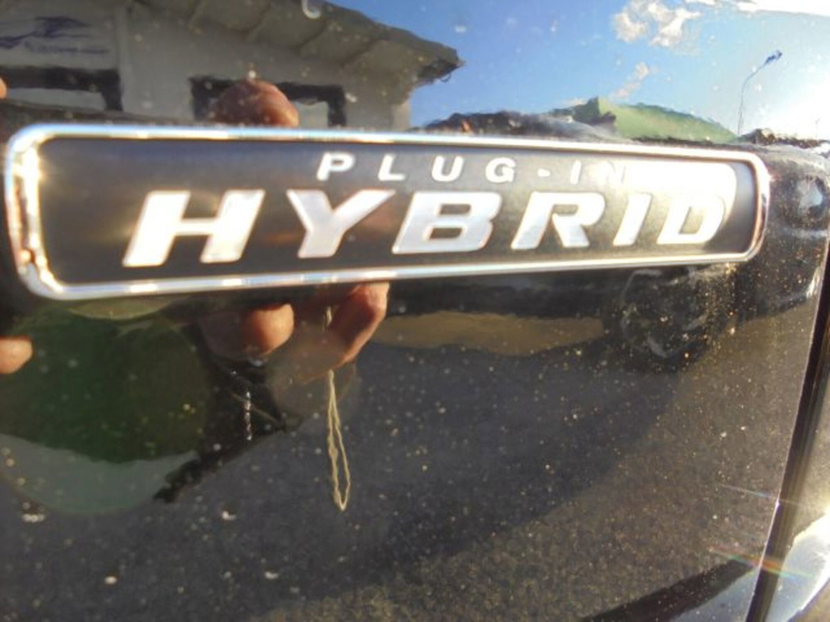 Ford Kuga 2.5 Plug In Hybrid 225 CV CVT 2WD ST-Line (19)