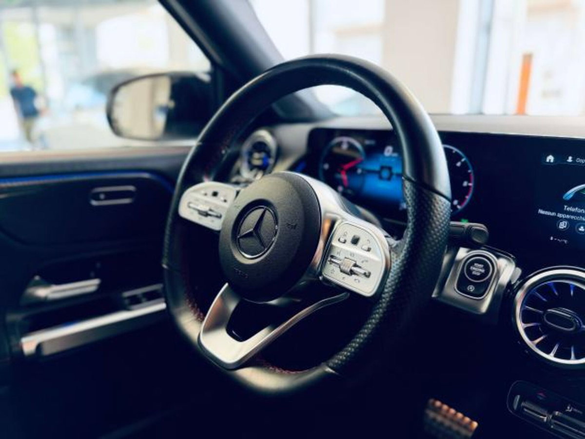 Mercedes-Benz GLB 200 d AMG Line Premium auto (13)