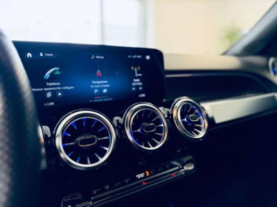 Mercedes-Benz GLB 200 d AMG Line Premium auto (16)