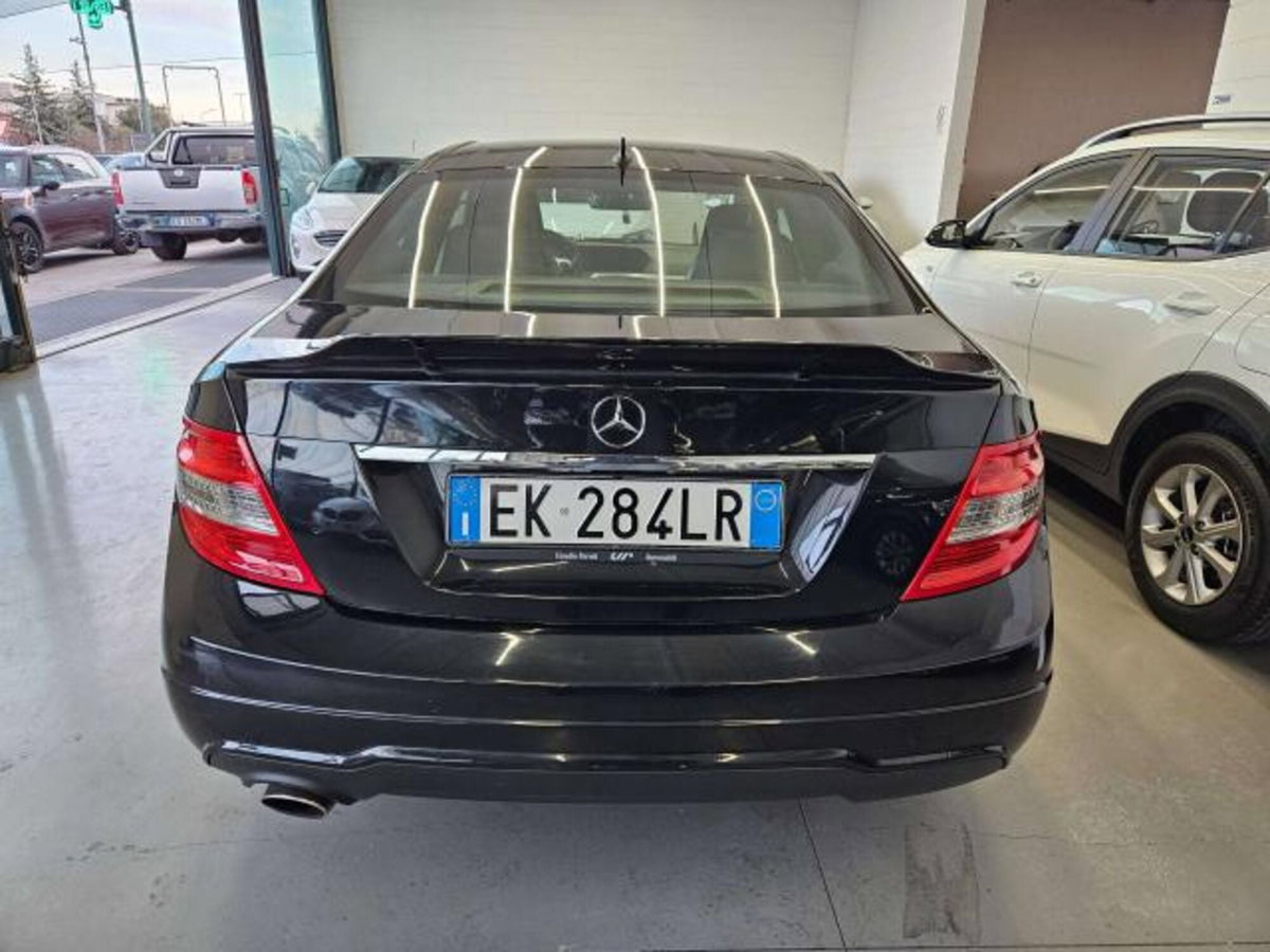 Mercedes-Benz Classe C Coupé 250 CDI Coupé Executive (5)