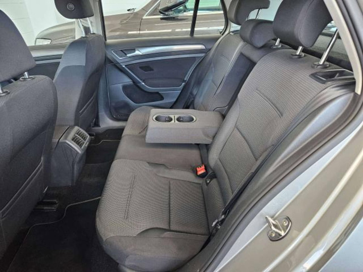 Volkswagen Golf 1.5 TGI 5p. Executive BlueMotion Technology (9)