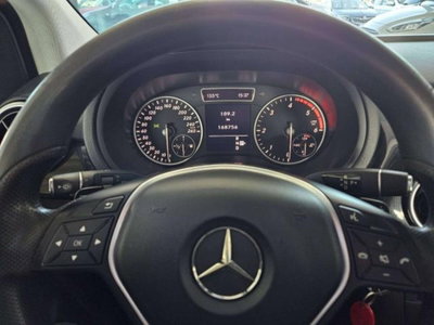 Mercedes-Benz Classe B 180 CDI BlueEFFICIENCY Executive (14)