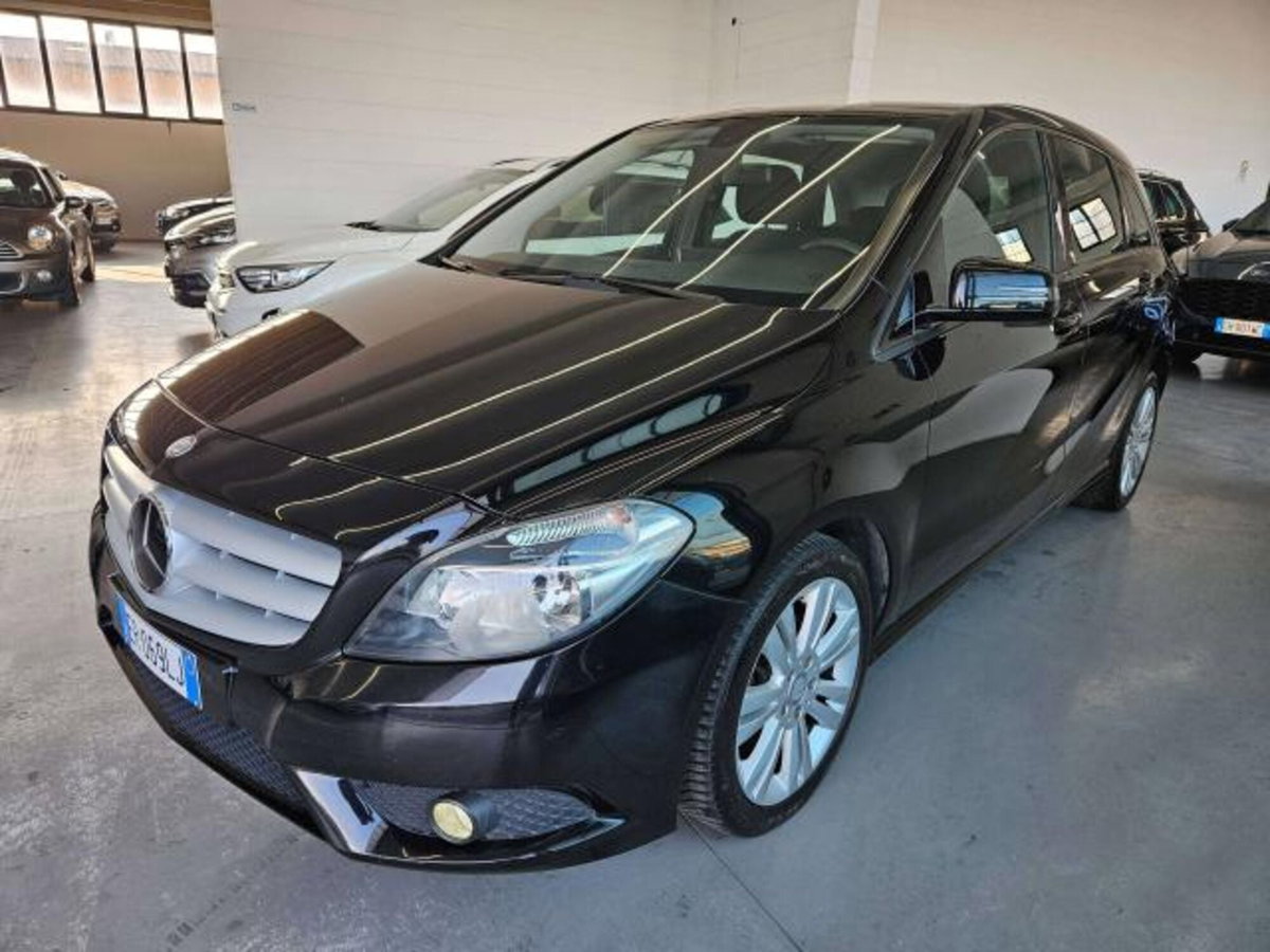 Mercedes-Benz Classe B 180 CDI BlueEFFICIENCY Executive (3)