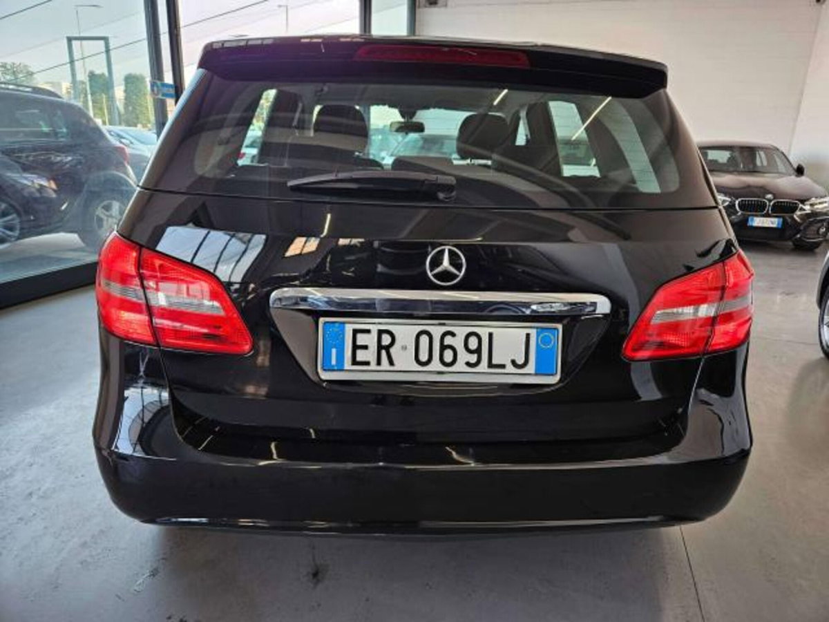 Mercedes-Benz Classe B 180 CDI BlueEFFICIENCY Executive (5)