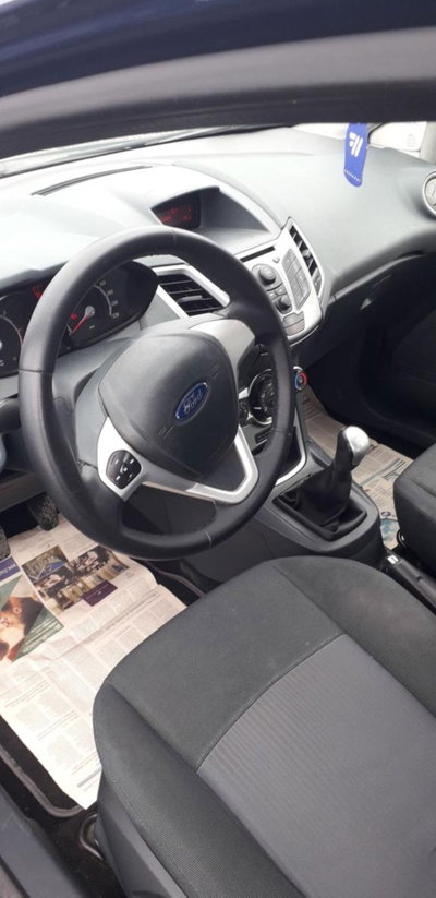 Ford Fiesta 1.4 TDCi 5p. Ambiente (4)