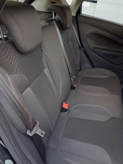 Ford Fiesta 900 (12)