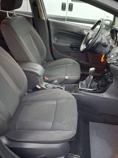 Ford Fiesta 900 (13)