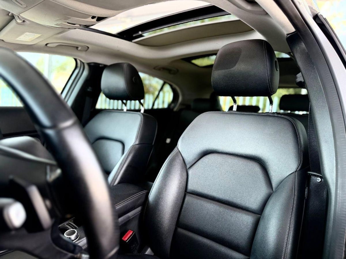 Mercedes-Benz GLA SUV 200 d Automatic Enduro Activity (12)