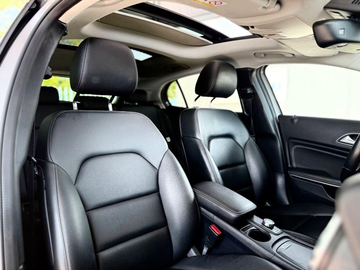 Mercedes-Benz GLA SUV 200 d Automatic Enduro Activity (18)