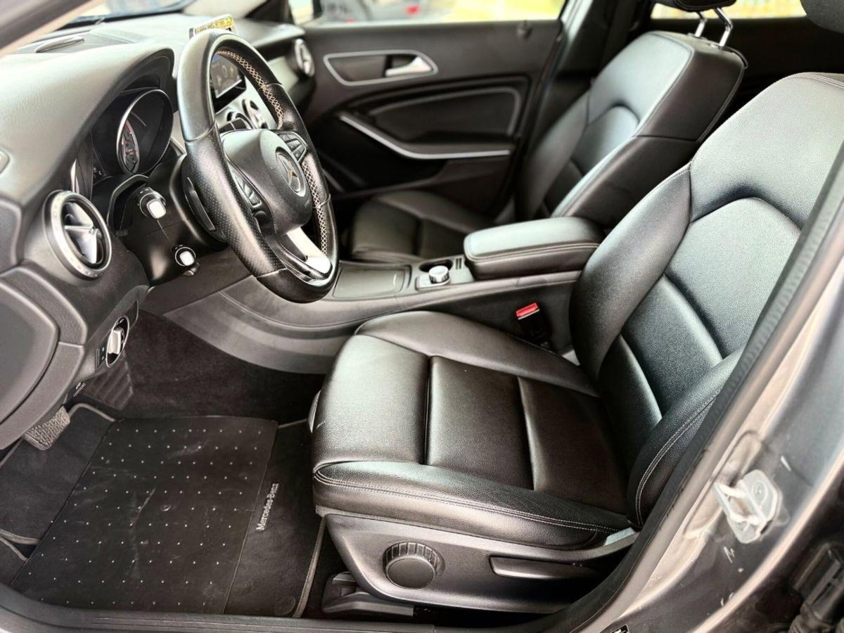 Mercedes-Benz GLA SUV 200 d Automatic Enduro Activity (9)