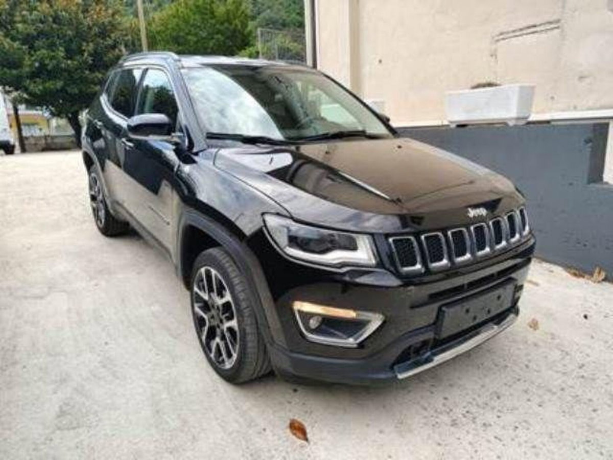 Jeep Compass 2.0 Multijet II aut. 4WD Opening Edition (17)