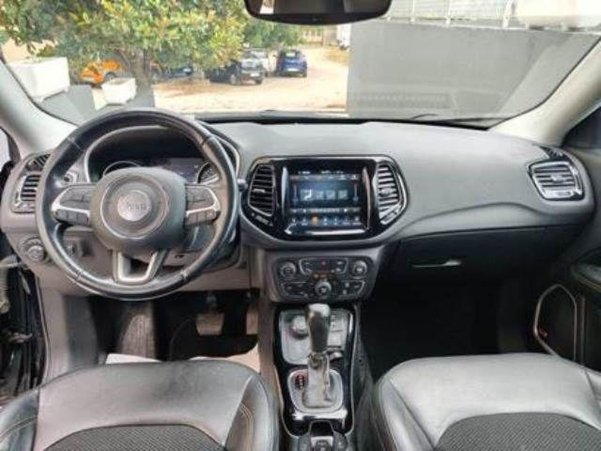 Jeep Compass 2.0 Multijet II aut. 4WD Opening Edition (3)