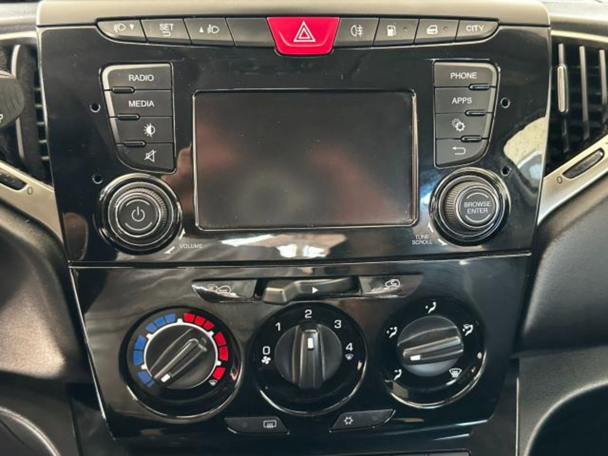 Lancia Ypsilon 1.2 69 CV 5 porte Silver (18)