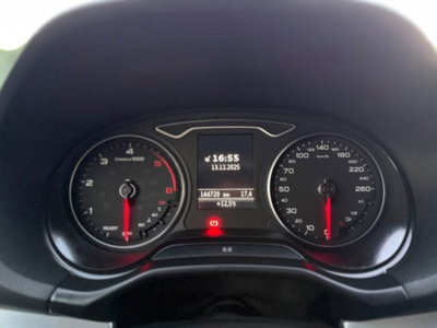 Audi Q2 Q2 30 TDI Identity Black (14)