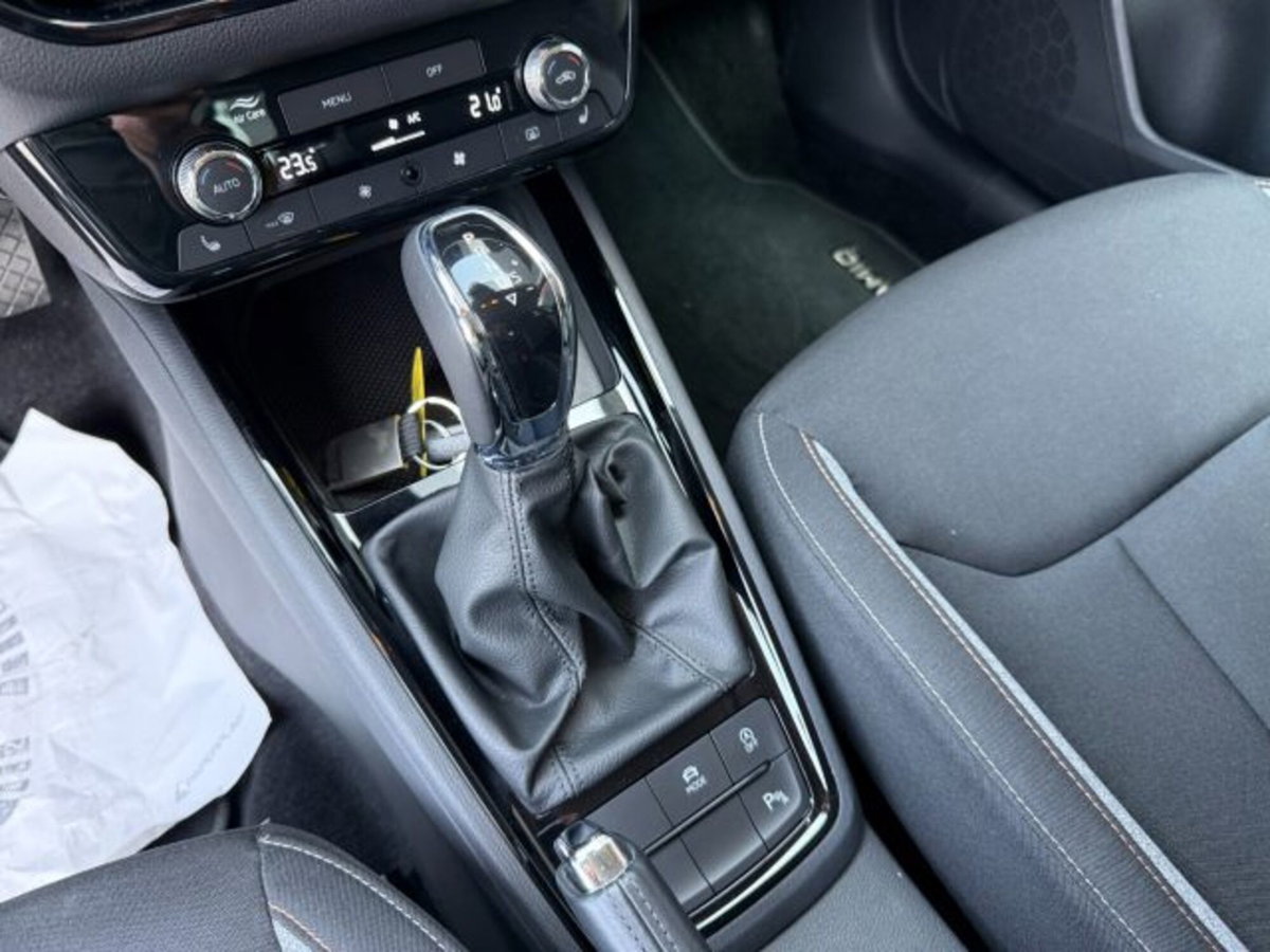 Skoda Kamiq 1.5 tsi 130 Edition 150cv dsg (19)