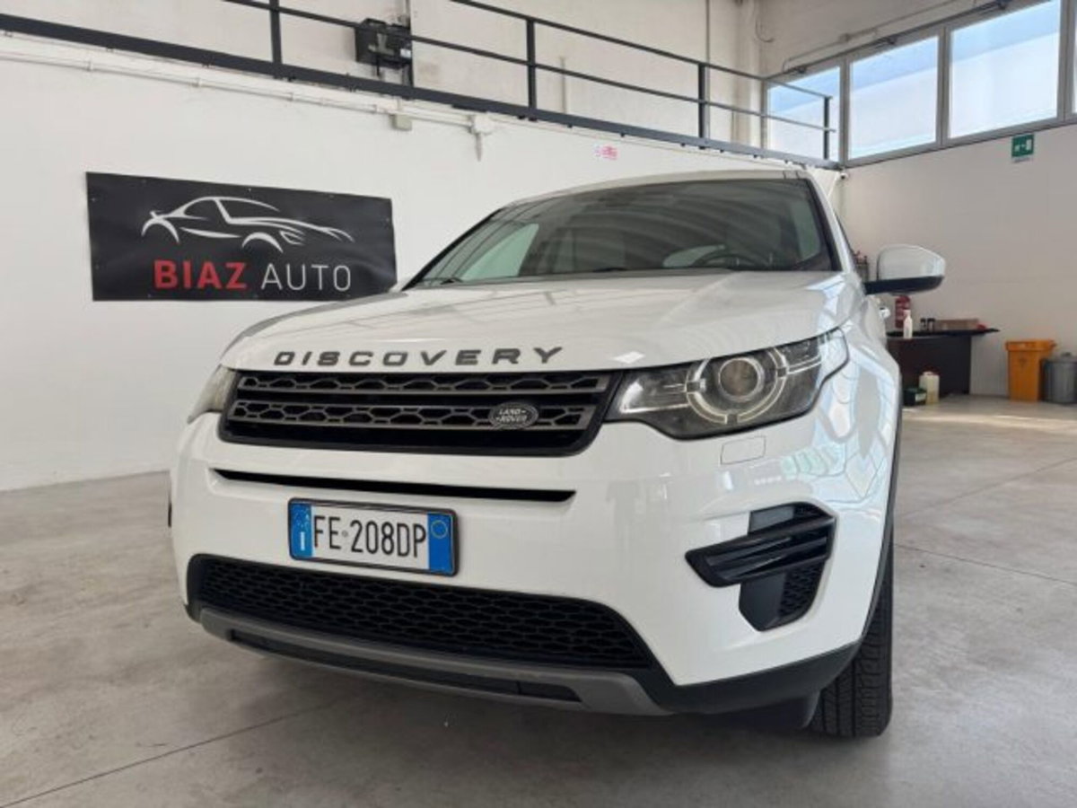 Land Rover Discovery Sport 2.0 TD4 150 CV Deep Blue Edition (10)