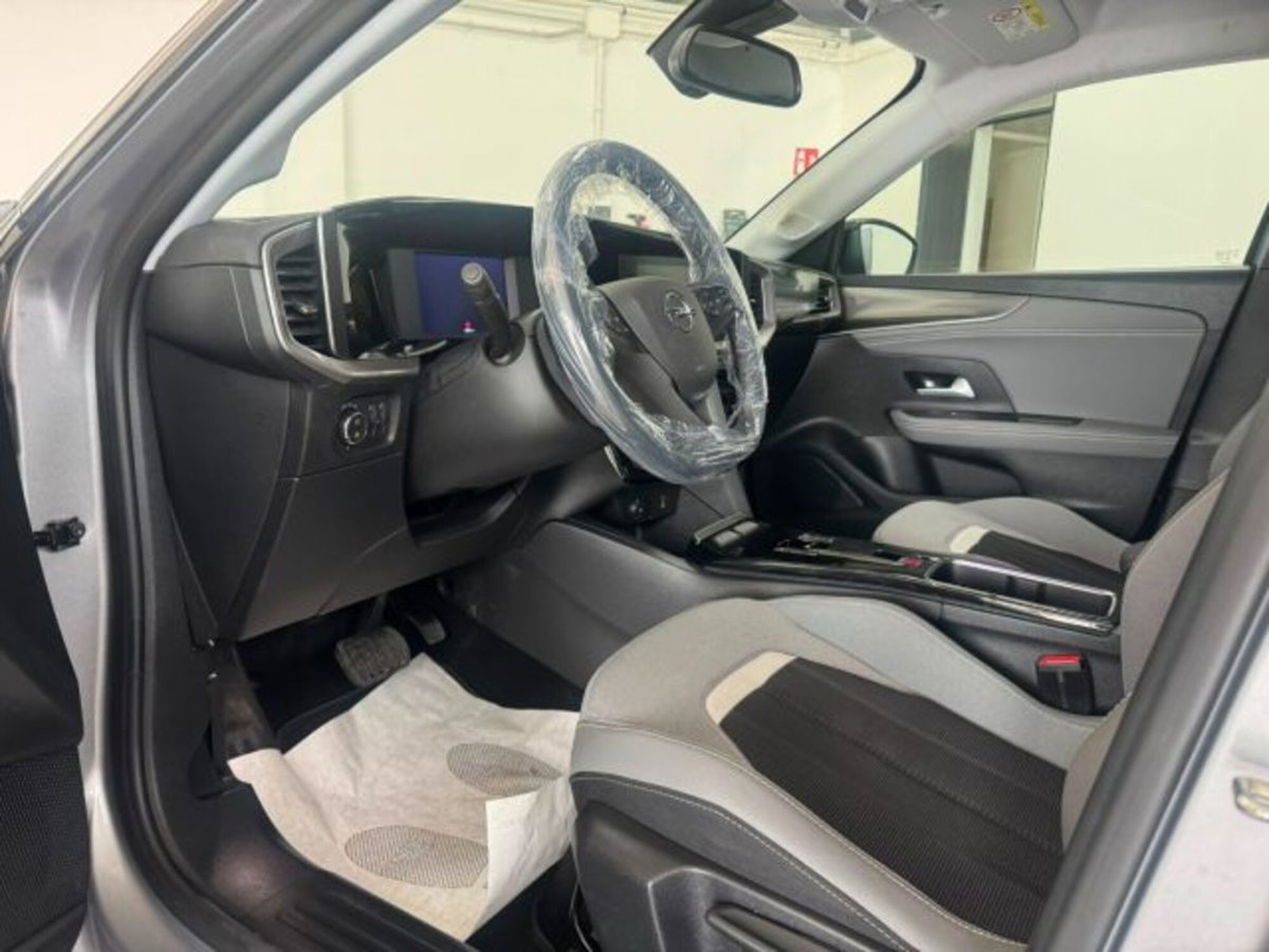 Opel Mokka electric Edition 136cv (11)