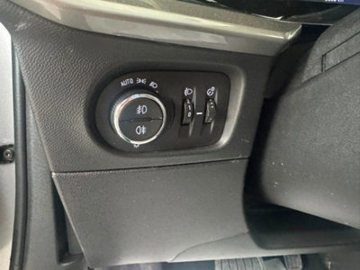 Opel Mokka electric Edition 136cv (19)