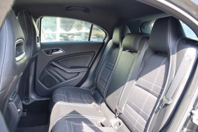 Mercedes-Benz Classe A 180 CDI Dark Night Edition (20)