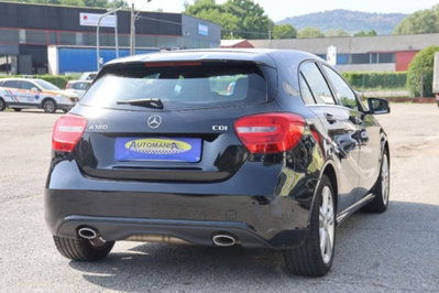 Mercedes-Benz Classe A 180 CDI Dark Night Edition (9)