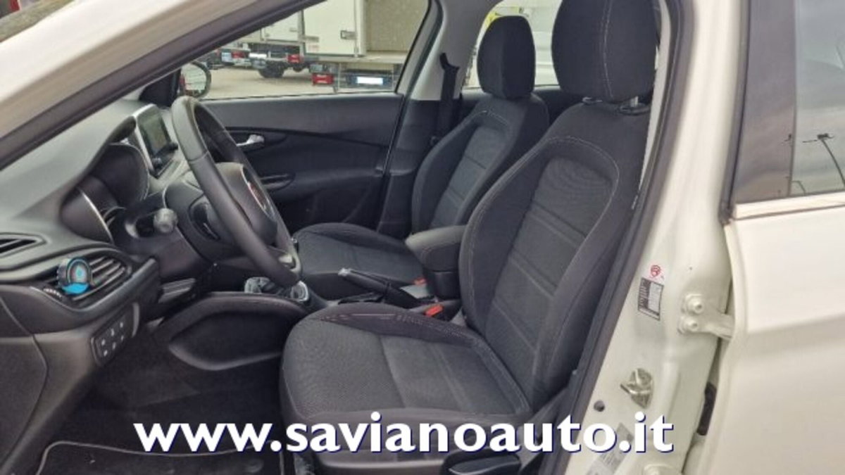 Fiat Tipo Station Wagon Tipo 1.3 Mjt S&S SW Lounge (5)