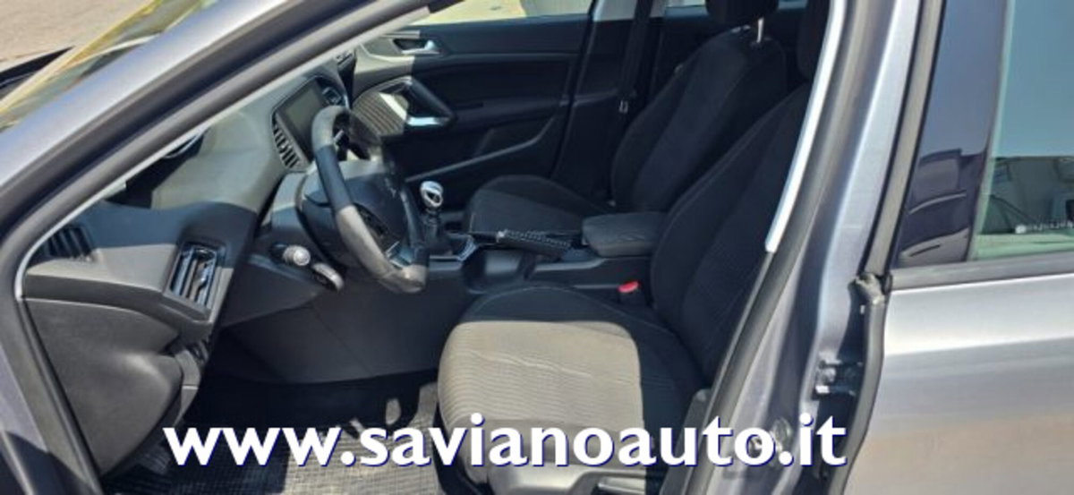 Peugeot 308 1.6 e-HDi 115 CV Stop&Start Allure (5)