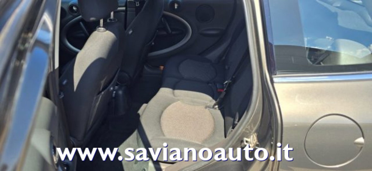 MINI Mini Countryman 1.6 Cooper D Countryman (6)