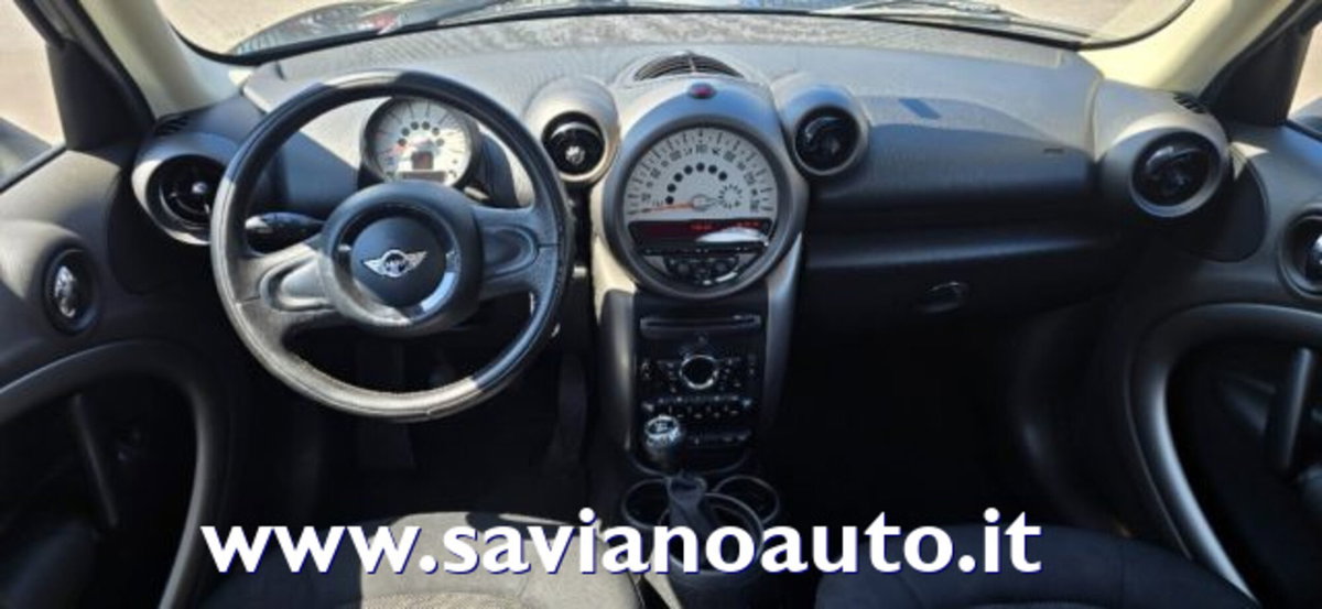 MINI Mini Countryman 1.6 Cooper D Countryman (7)