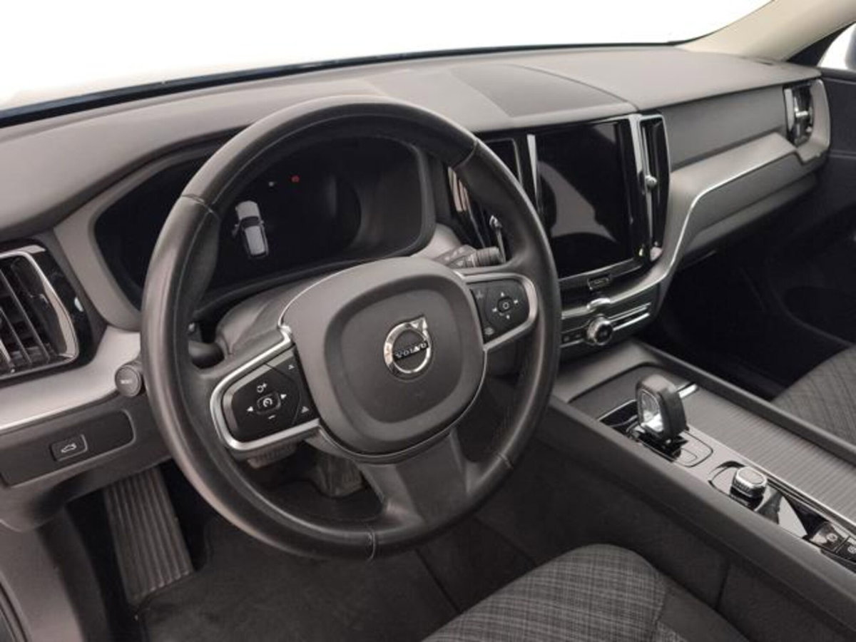 Volvo XC60 2.0 b4 Core auto (10)