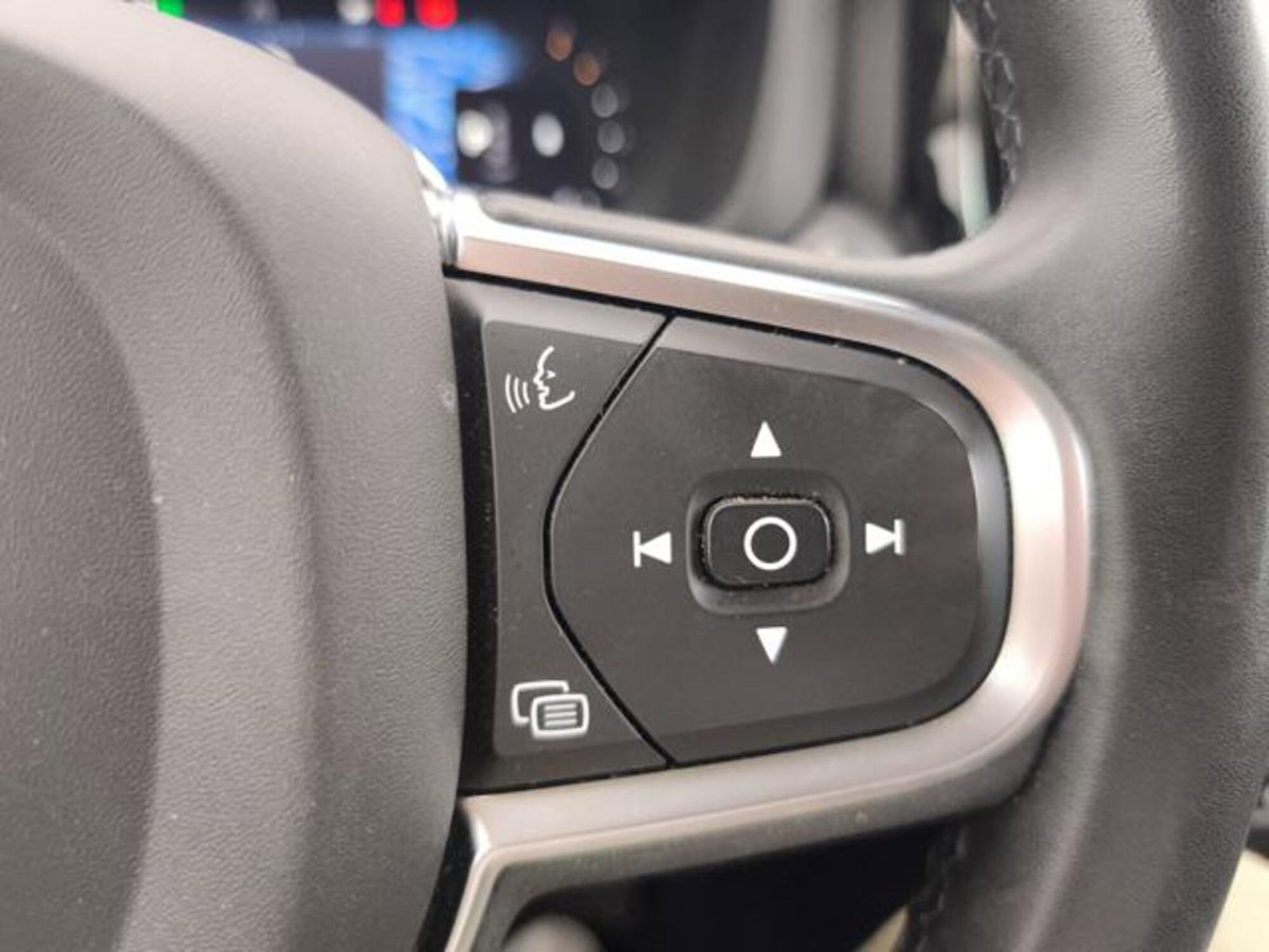 Volvo XC60 2.0 b4 Core auto (15)