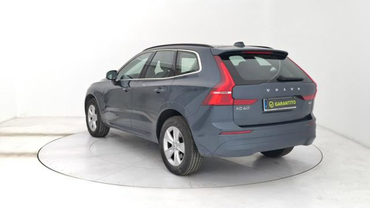 Volvo XC60 2.0 b4 Core auto (3)