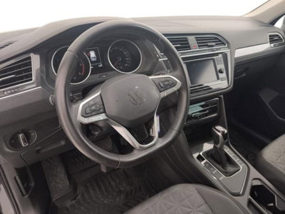 Volkswagen Tiguan 2.0 tdi Life 150cv dsg (10)