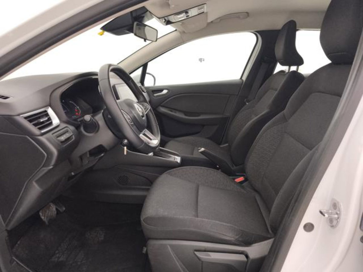 Renault Clio Full Hybrid E-Tech 140 CV 5 porte Business (11)