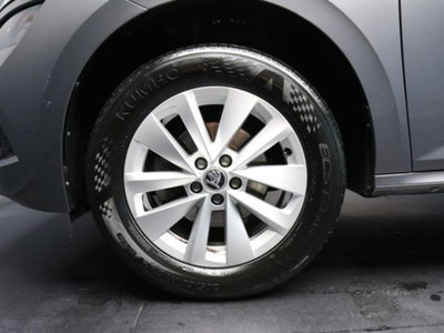 Skoda Kamiq 1.0 TSI Ambition (5)