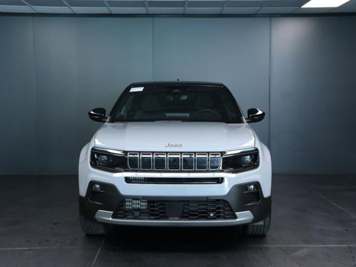 Jeep Avenger 1.2 turbo e-hybrid mhev Summit fwd 110cv edct6 (2)