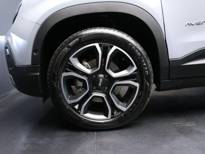Jeep Avenger 1.2 turbo e-hybrid mhev Summit fwd 110cv edct6 (5)